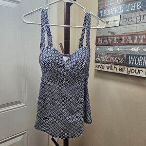 Women's Black and White Patterned Swim Top